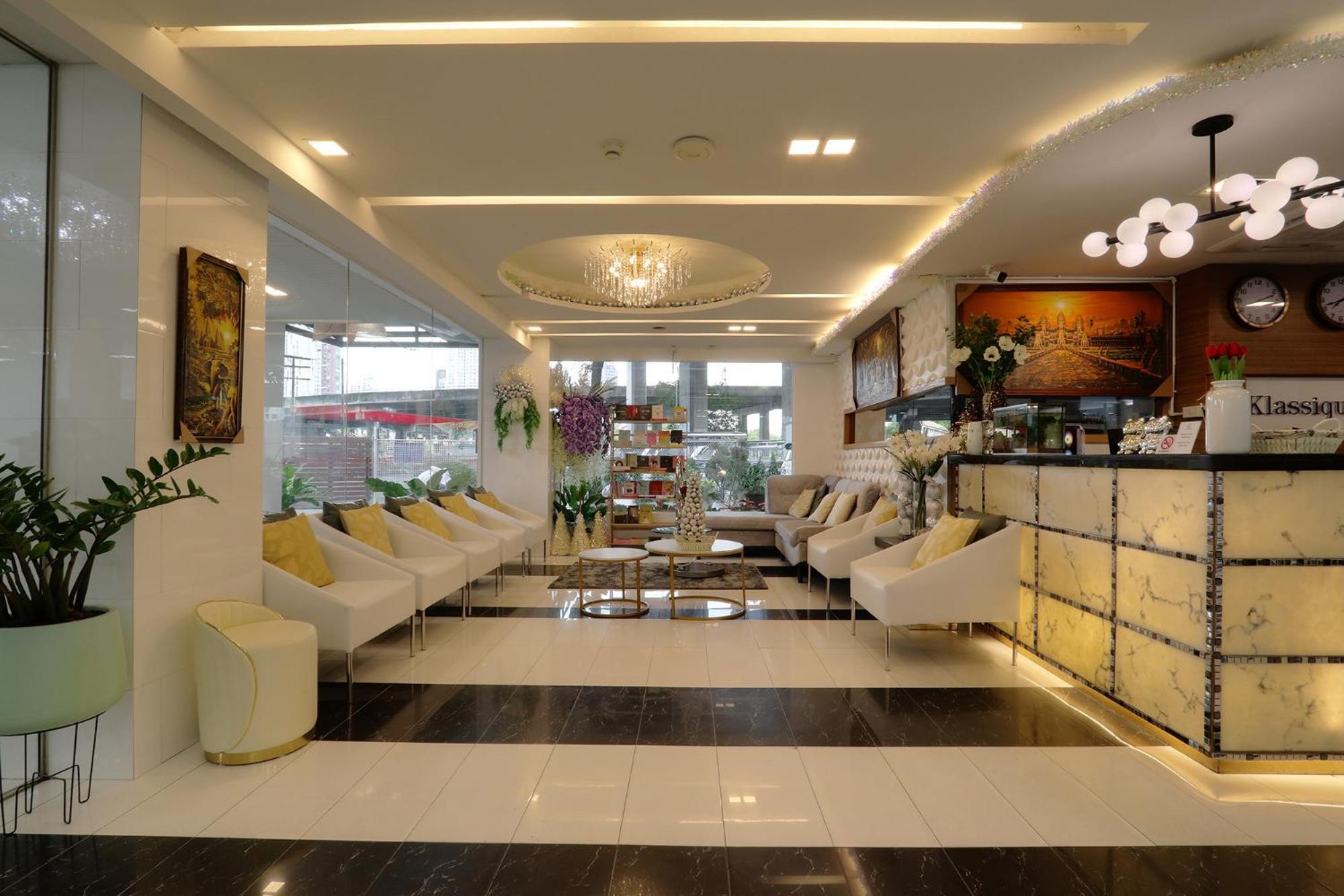 Khách sạn Klassique Sukhumvit 4*
